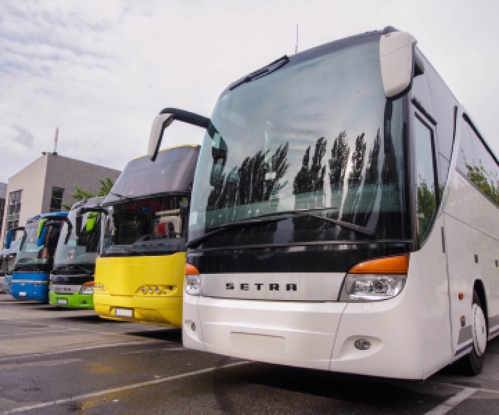 Автобуси Adlertrans